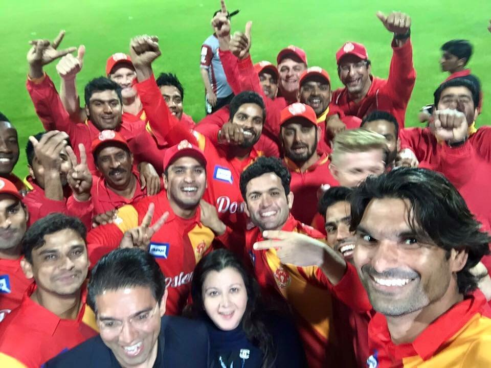 Islamabad United Team with Owners