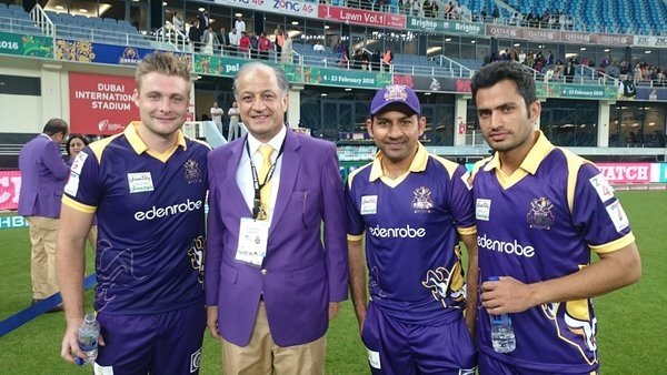 Pictures of Quetta Gladiators Players in Uniform with Owner
